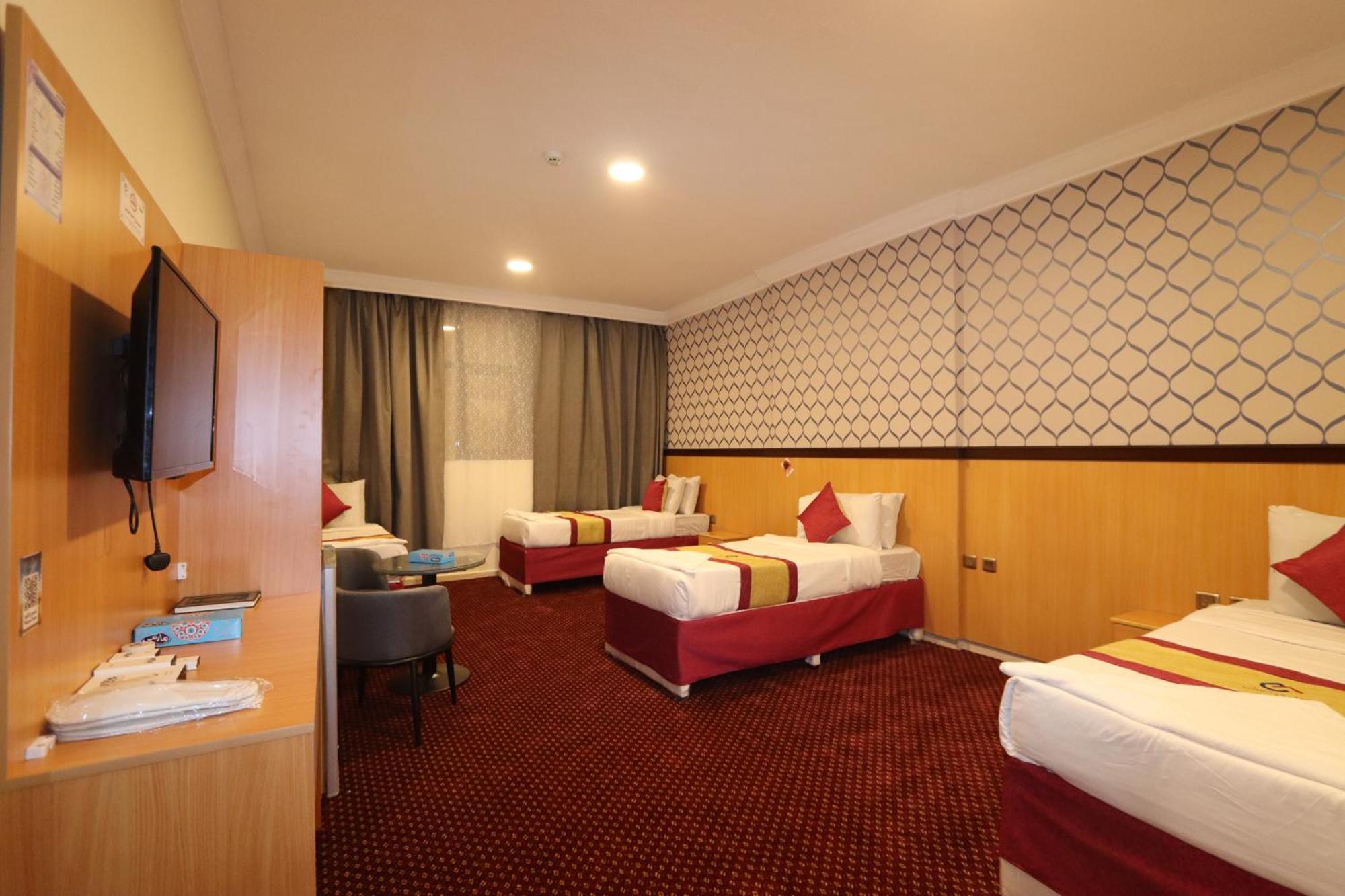 Hotel فندق أعيان البركة 3*